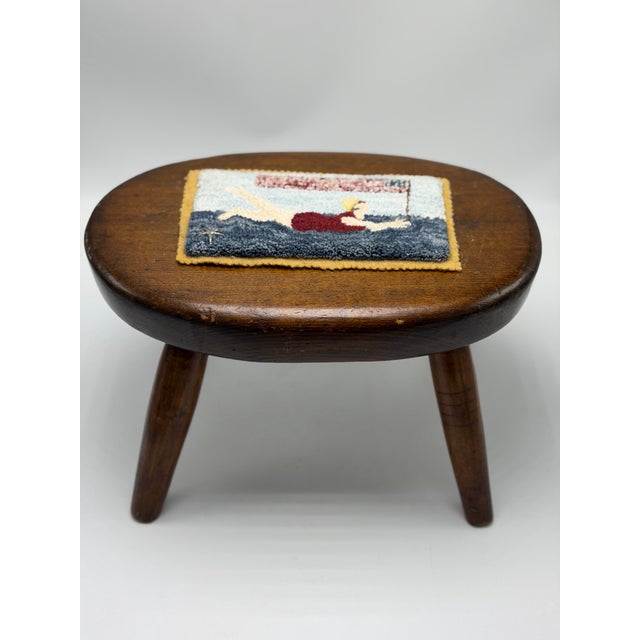 1900 - 1909 Antique Footstool With Hand Hooked Detailed Top For Sale - Image 5 of 8