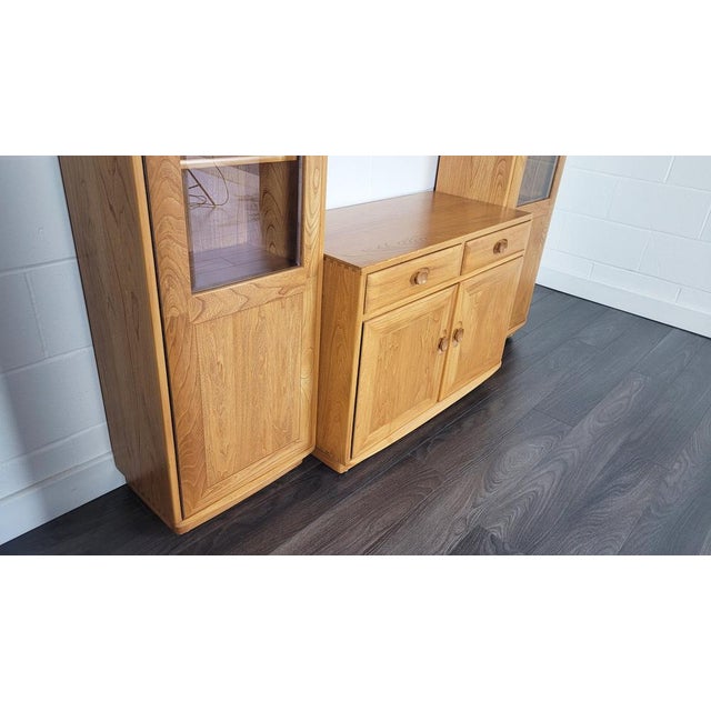 Tall Windsor Glazed Display Cabinet attributed to Lucian Ercolani for Ercol, 1990s For Sale - Image 9 of 17