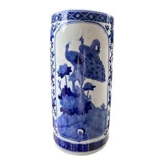 Mid 20th Century Chinese Qianlong Blue White Chinoiserie Peacock Floral Porcelain Cane Umbrella Stand For Sale