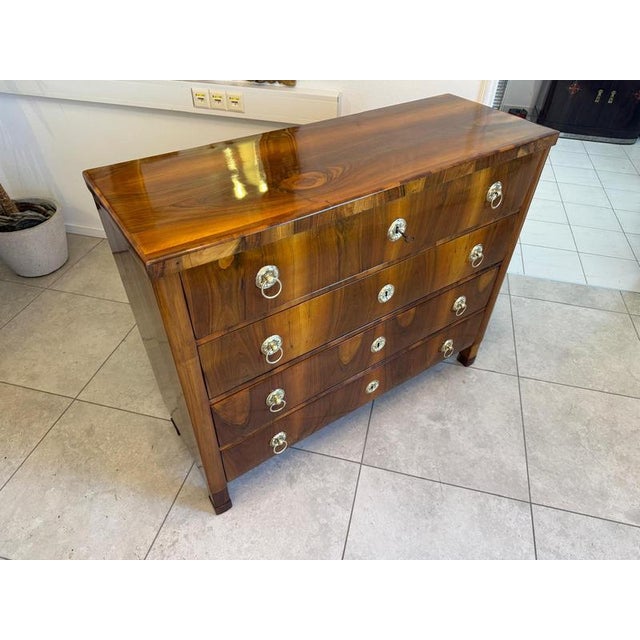Antique Biedermeier Chest of Drawers in Walnut For Sale - Image 5 of 14