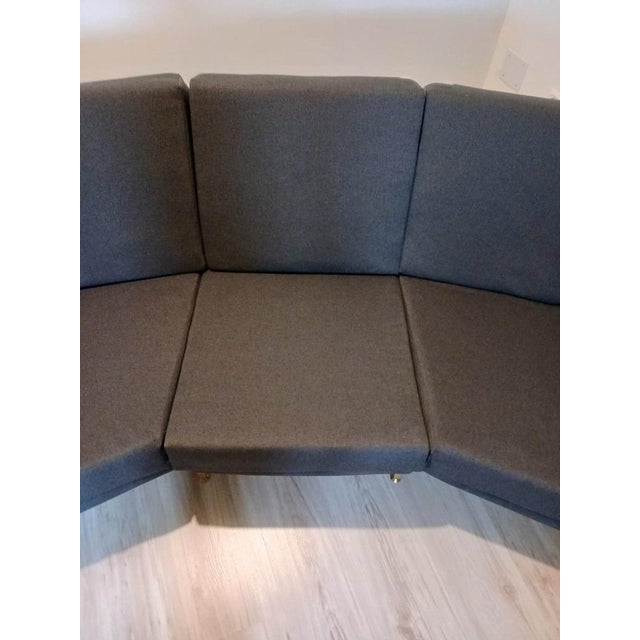 Metal Panoramic Model Sofa by Pierre Guariche Edited for Airborne, 1954 For Sale - Image 7 of 18