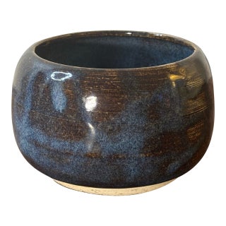 1970s Mid Century Modern American Studio Ceramic Bowl For Sale