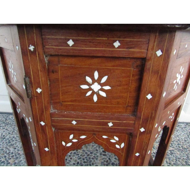 Antique Octagonal Anglo Indian Inlaid Table For Sale - Image 9 of 15