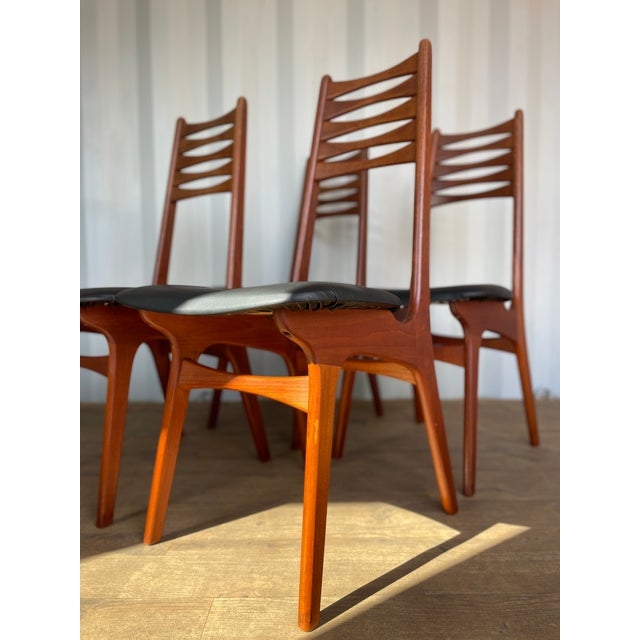1960s Model 83 Dining Chairs from Boltinge Stolefabrik, Denmark, 1960s, Set of 4 For Sale - Image 5 of 13