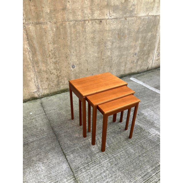 Mid-Century Modern Mid-Century British Nesting Tables in Teak from McIntosh, 1970s, Set of 3 For Sale - Image 3 of 11
