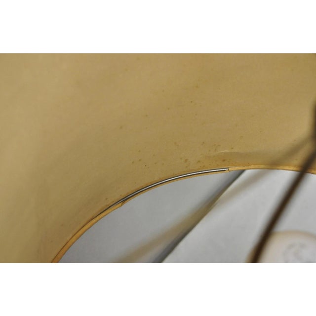 Vintage Rustic Taxidermy Tripod Deer Hoof Foot Cabin Decor Table Lamp W/ Shade For Sale - Image 12 of 17