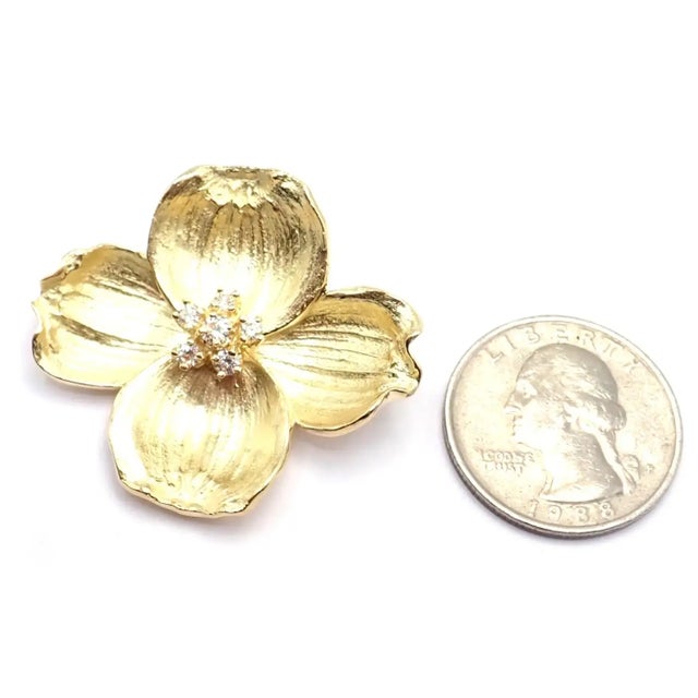 1980s Tiffany & Co. Dogwood Yellow Gold Diamond Pin Brooch Pendant For Sale - Image 9 of 10