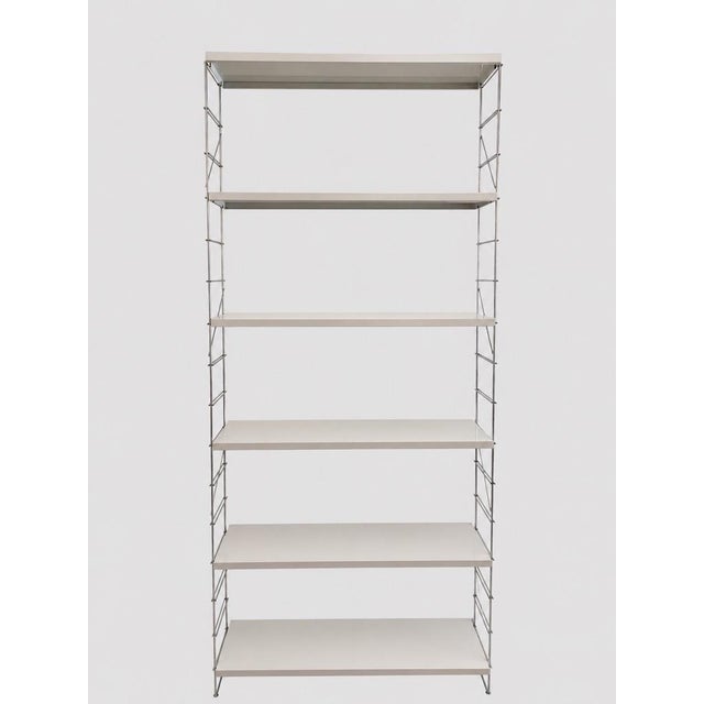 1970s Tria Modular Shelving System by Massana and Tremoleda for Mobles 114, Spain, 1970s For Sale - Image 5 of 5