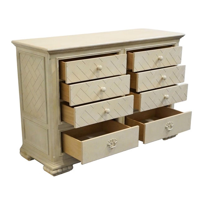 Late 20th Century Atlavista Lane Cream / Off White Contemporary Modern 56" Double Dresser For Sale In Kansas City - Image 6 of 13