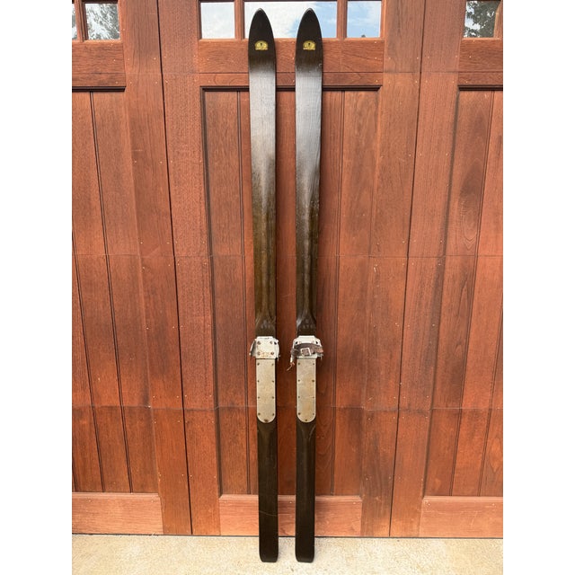 Antique Paris Mfg. Co. Wooden Skis – South Paris, Maine – Vintage Downhill Skis With Original Metal Bindings – Rustic Ski Lodge Wall Decor For Sale - Image 16 of 16