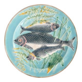 19th Century English Wedgwood Majolica Turquoise Fish Seaweed Plate For Sale