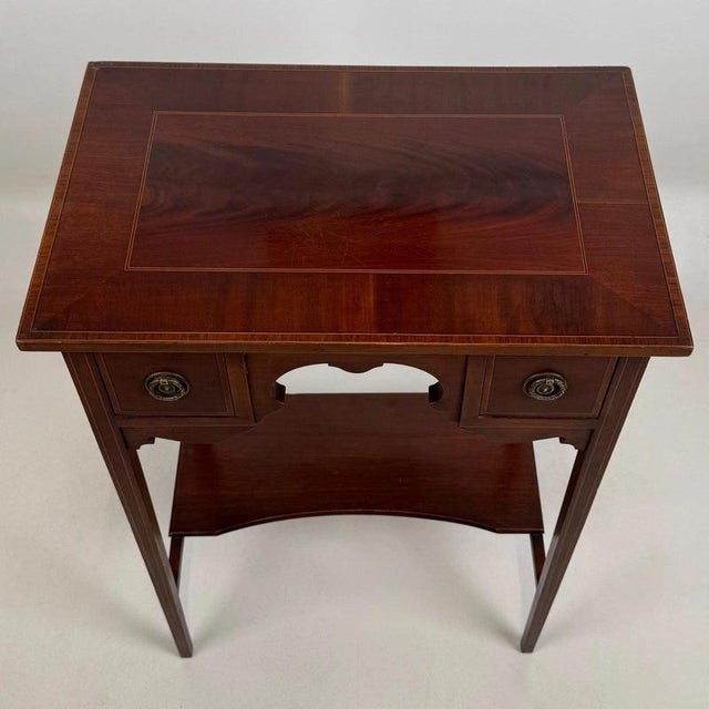 Antique English Edwardian Inlaid Mahogany Side Table, 1900s For Sale - Image 10 of 12