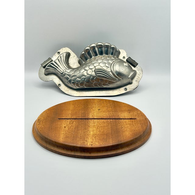 Silver Vintage Belgian Fish Chocolate Mold – Waldek Dilbeek – Mid-20th Century Tinplate Candy Mold For Sale - Image 8 of 8