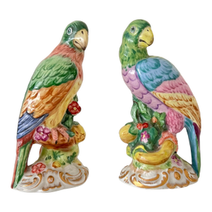 Important Continental Meissen-Style Porcelain Parrot Bird Figurines, Early 20th Century — Pair