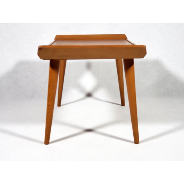 1950s Vintage Original Mid-Century Modern Maple Wood Tapered Leg Coffee Table For Sale - Image 11 of 11