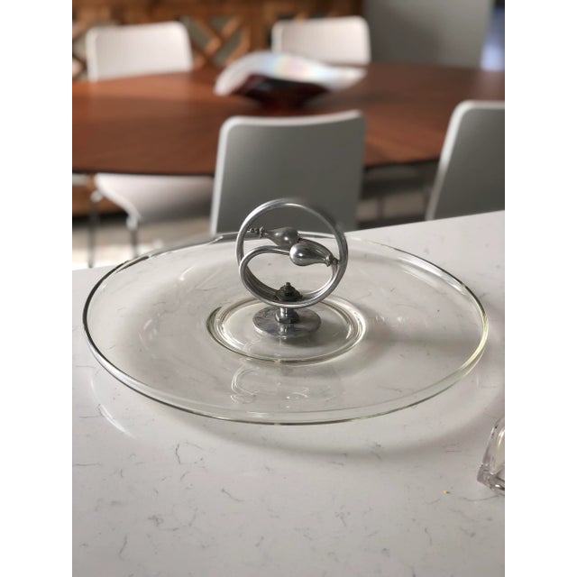 Add this gorgeous art deco piece to your collection and be assured that it will stop the show. Simple and ornate at the...