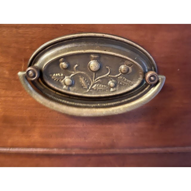 Hepplewhite Antique American Hepplewhite Bow Front Chest of Drawers — Tiger Maple, Original Thistle Brass Hardware, C. 1800 For Sale - Image 3 of 9