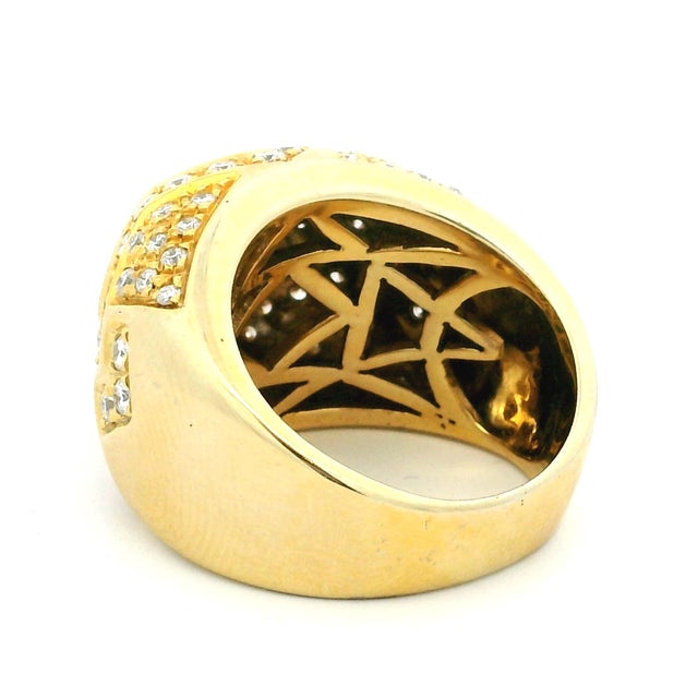 Vintage Italian 18k Gold Pavé Diamond Dome Ring, 1.75 Carats, Size 6 For Sale - Image 4 of 9