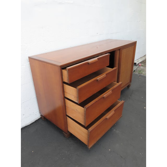 Wood Tomlinson Mid Century Modern Long Credenza Sideboard Media Console 6437a For Sale - Image 7 of 17