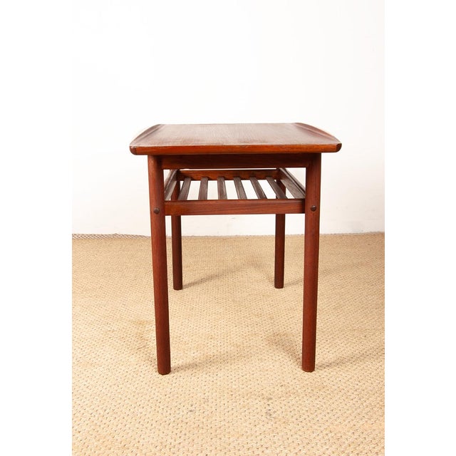 Teak Model PJ 107 Coffee Table with 2 Levels by Grete Jalk for Poul Jeppesen, 1960s For Sale - Image 9 of 16