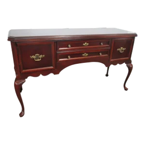 1960s Vintage Bassett Queen Anne Style Mahogany Sideboard