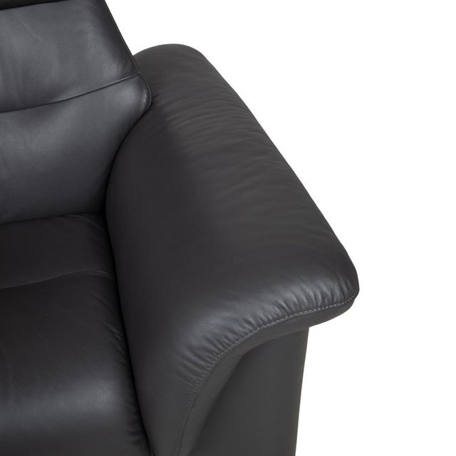 Green Leather Como Two-Seater Sofa from Stressless For Sale - Image 5 of 17