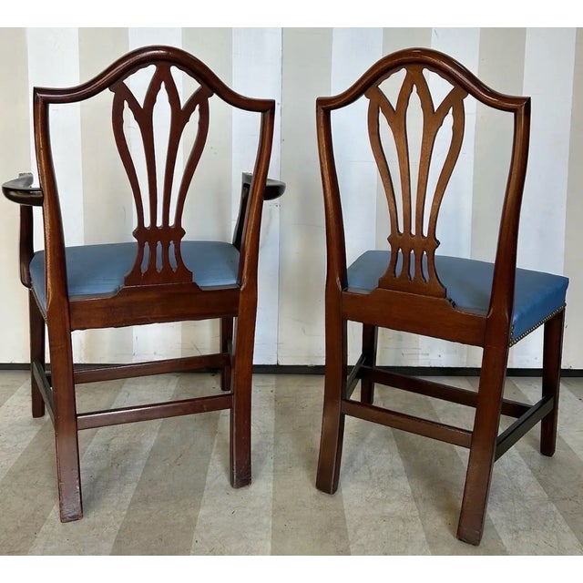 Wood Great Set of 6 19th Century Federal Style Shield Back Mahogany Dining Chairs For Sale - Image 7 of 8