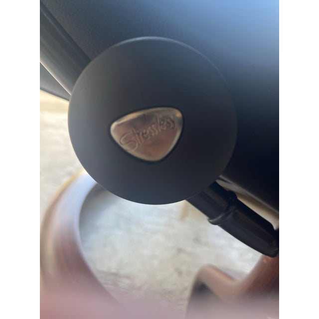 Stressless by Ekornes Leather Recliner – Made in Norway For Sale In Houston - Image 6 of 8