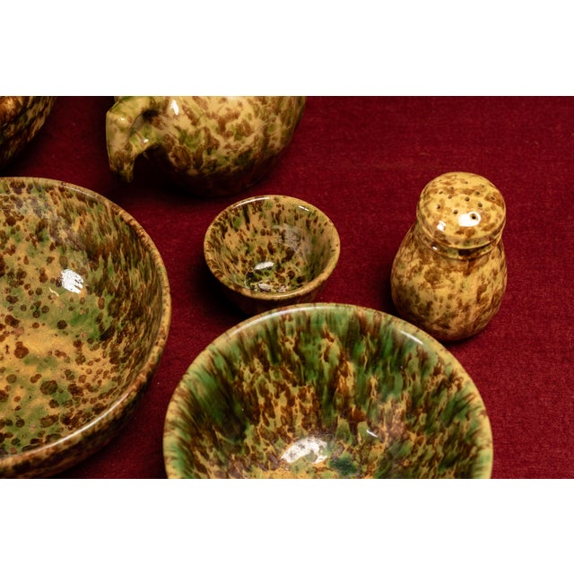 Vintageorton "Rockingham Woodland Leaf" Splatterware Set - 12 Pieces For Sale - Image 11 of 14