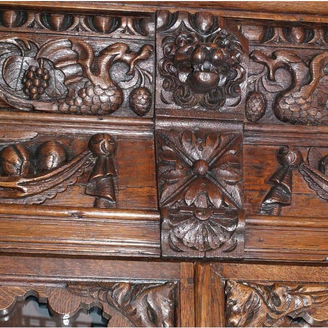 Wood 16th-Century Ligurian Carved Oak & Chestnut Credenza For Sale - Image 7 of 10