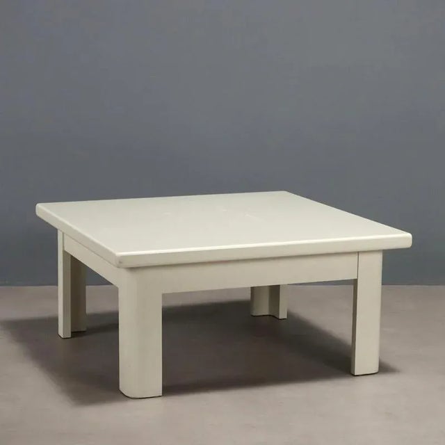 Vintage Coffee Table in White Lacquered Wood, Italy, 1970s For Sale - Image 9 of 9