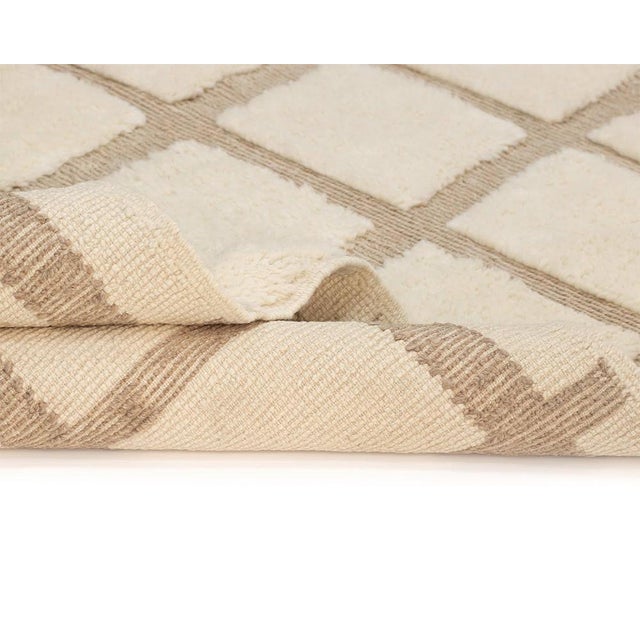 Contemporary Hand-Knotted Wool Premium Rug by Azele Studio For Sale - Image 3 of 10