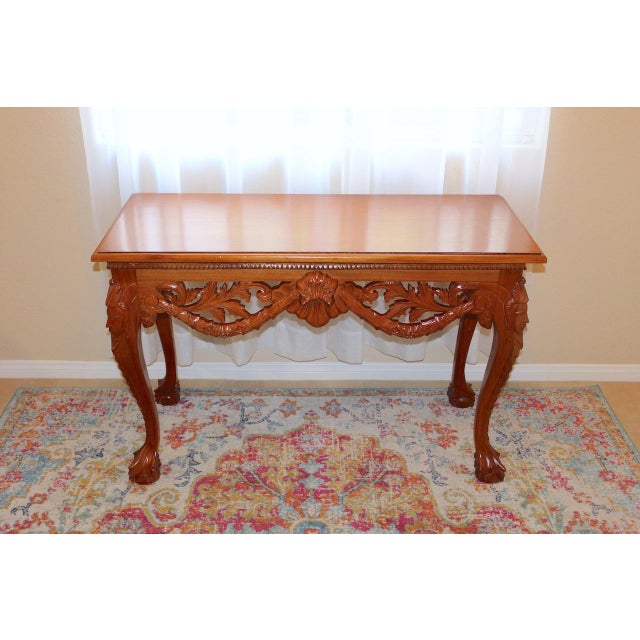 Chippendale 1950s Vintage Mahogany Console Table - Hand-Carved Chippendale Style With Claw Feet & Ornate Details For Sale - Image 3 of 15