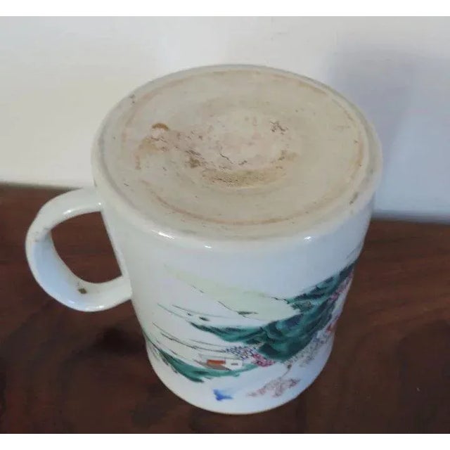 18th Century Chinese Porcelain Famille Rose Palette Tankard Mug For Sale - Image 9 of 11