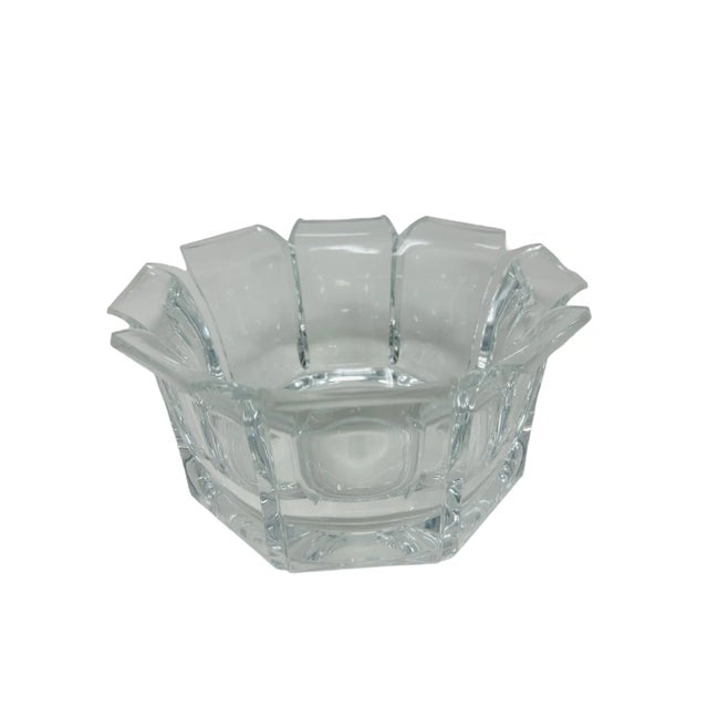 1970's Grainware Lucite Large Serving Bowl For Sale - Image 9 of 10