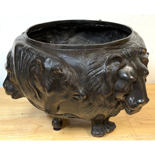 Large Meiji Japanese Bronze Zoomorphic Jardinière Attributed to Genryusai Seiya For Sale - Image 17 of 18