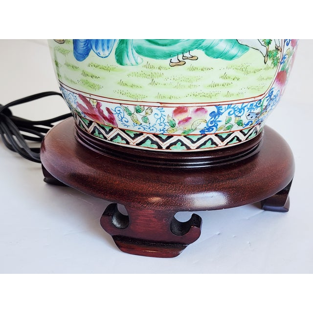 Vintage Mid-Century Chinese Famille Rose Porcelain Table Lamp For Sale - Image 9 of 12