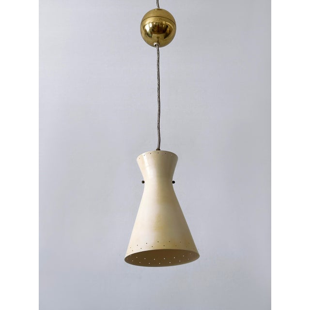Gold Mid-Century Pulley Diabolo Pendant Lamp attributed to Vereinigte Werkstätten, Munich, 1950s For Sale - Image 8 of 18