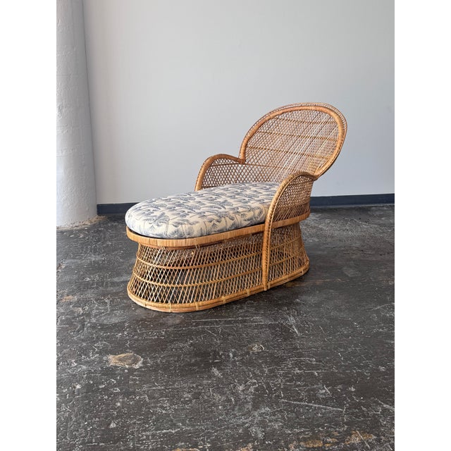 Vintage Boho Peacock Wicker Chaise With Tropical Cushions For Sale - Image 12 of 18