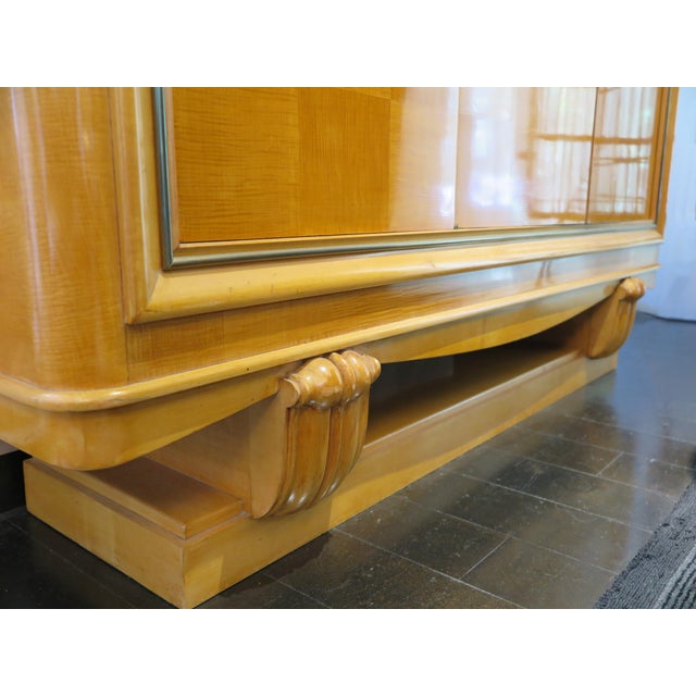 1930s French Art Deco Sycamore Cabinet Attributed to Jean Desnos For Sale - Image 4 of 8