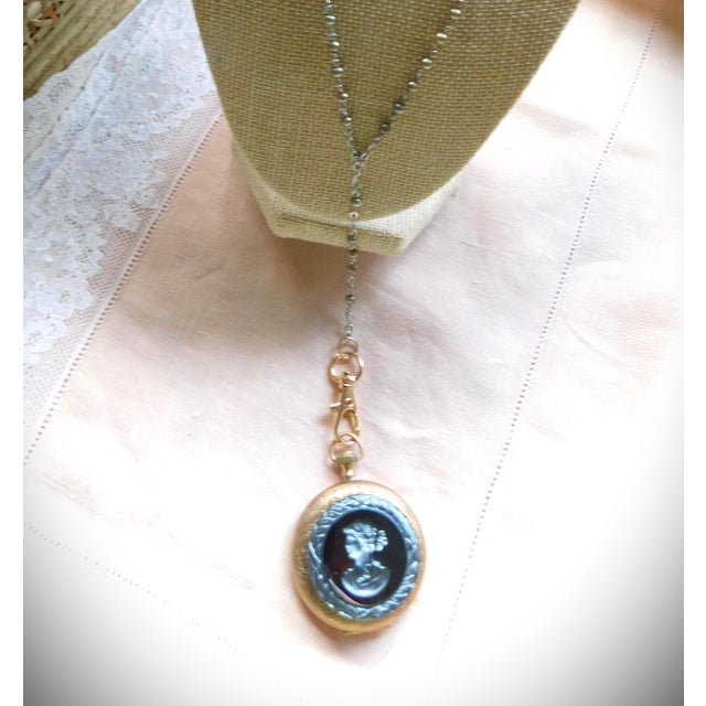 Vintage Pewter & Gold Cameo Woman Profile Trinket, Ring Box For Sale - Image 10 of 11