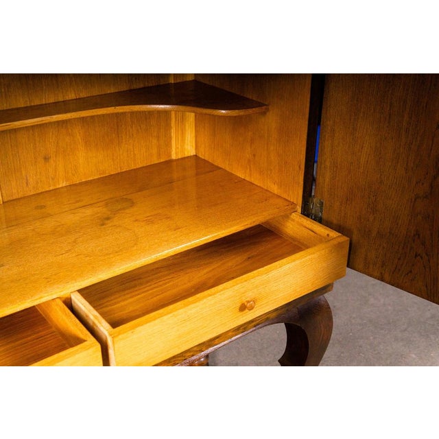 Art Nouveau Commode in Oak For Sale - Image 18 of 18