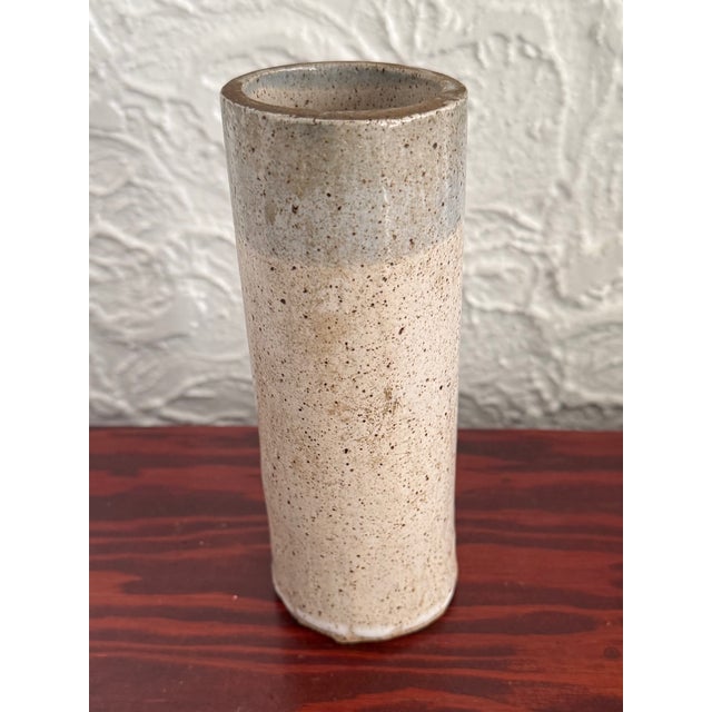Mid-Century Modern Late 20th Century Studio Pottery Speckled Stoneware Cylinder Bud Vase With Blue Gray Rim For Sale - Image 3 of 8