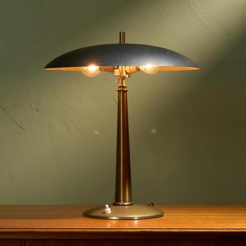 Italian Black and Brass Table Lamp with Adjustable Shade For Sale - Image 4 of 9