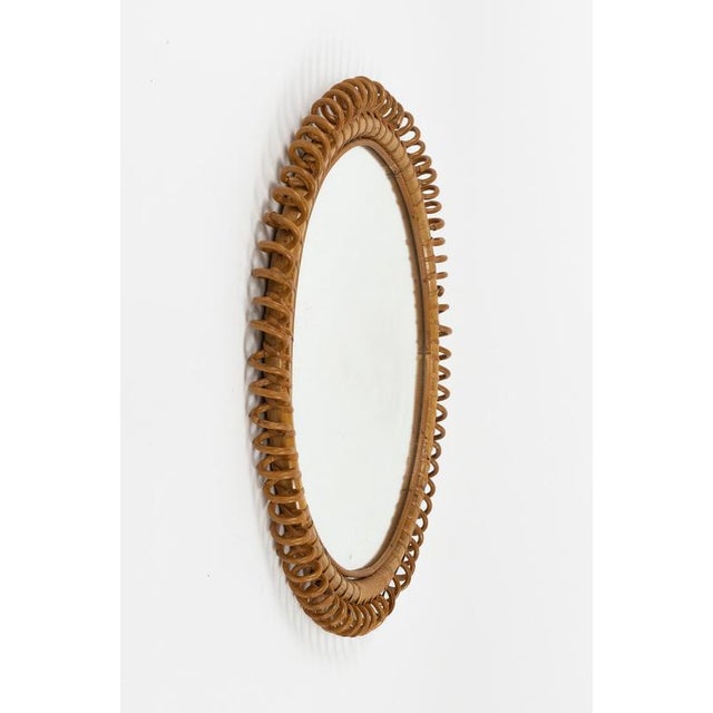 Mid-Century Modern Mid-Century Round Rattan and Bamboo Wall Mirror in the style of Franco Albini, Italy, 1960s For Sale - Image 3 of 12
