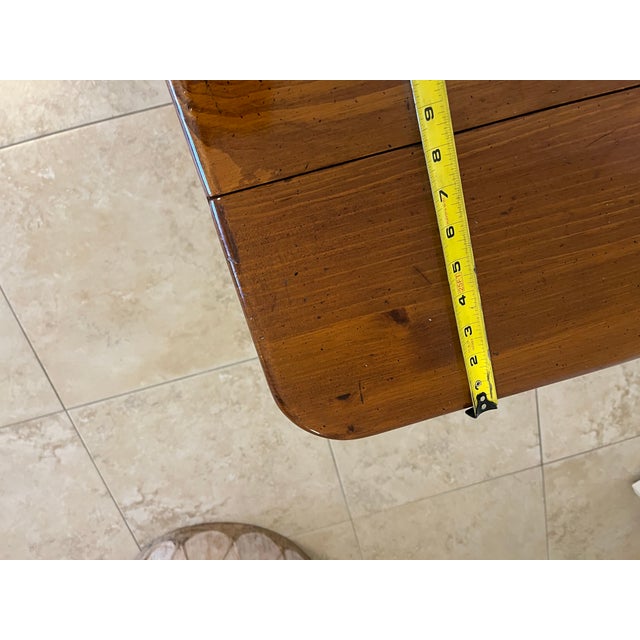 1980s Vintage Ethan Allen Cushman Colonial Style Drop Leaf Gate Leg Accent Table For Sale - Image 5 of 12