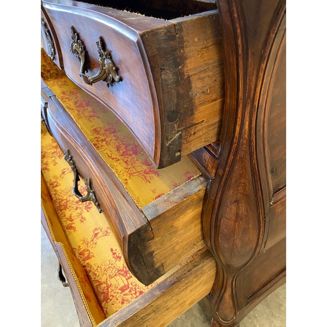 French Provincial Walnut Dresser Commode - 19th C For Sale - Image 6 of 12