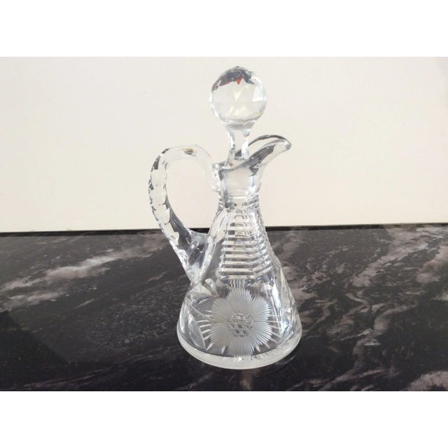 This listing is for a lovely American Brilliant Period cut glass cruet, c. 1850 - 1910. The cruet has a duck-bill shaped...