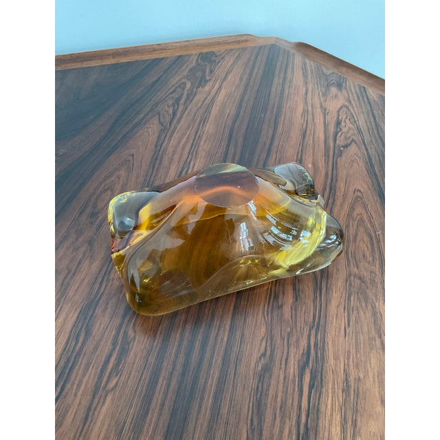 Mid 20th Century Murano Style Sommerso Glass Ashtray in Amber and Citrine For Sale In Raleigh - Image 6 of 8