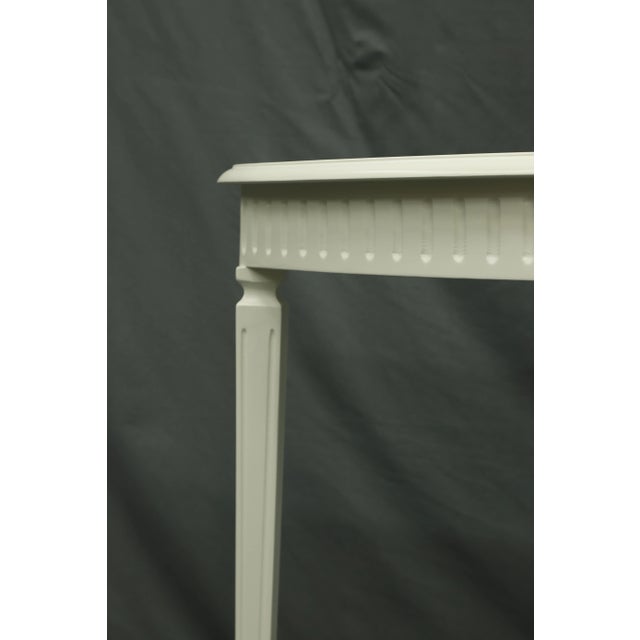 The 20th Century English Rustic Style Semicircular Side Table For Sale In New York - Image 6 of 9